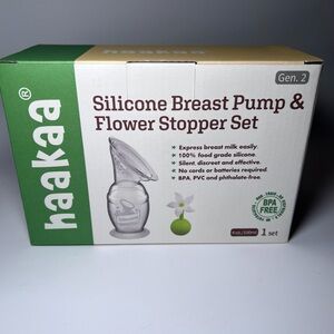 Haakaa Silicone Breast Pump & Flower Stopper Set - NIB